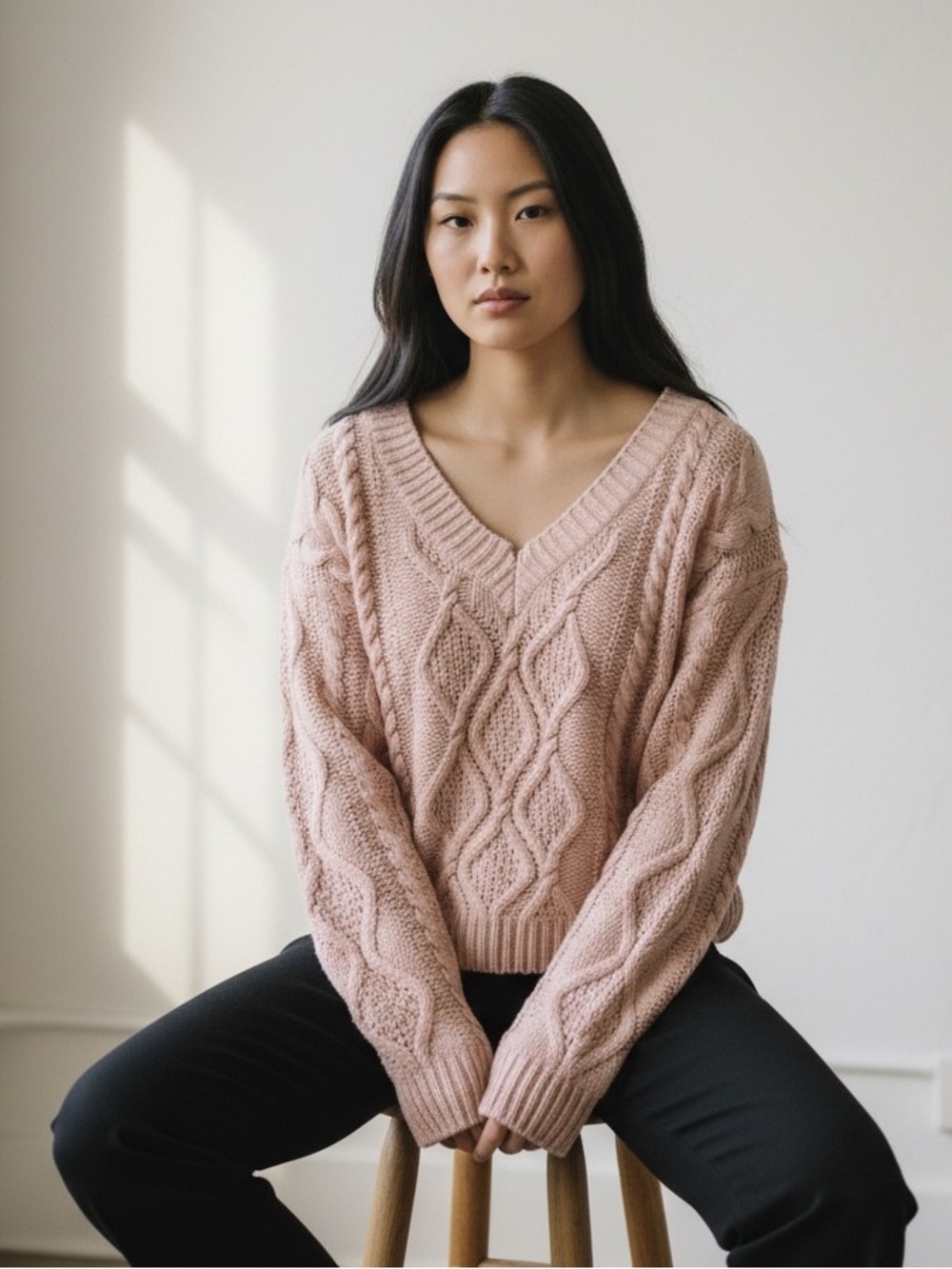 Sweet Envy, cable knit, V-necked, women’s size M, pastel pink, Pullover Sweater